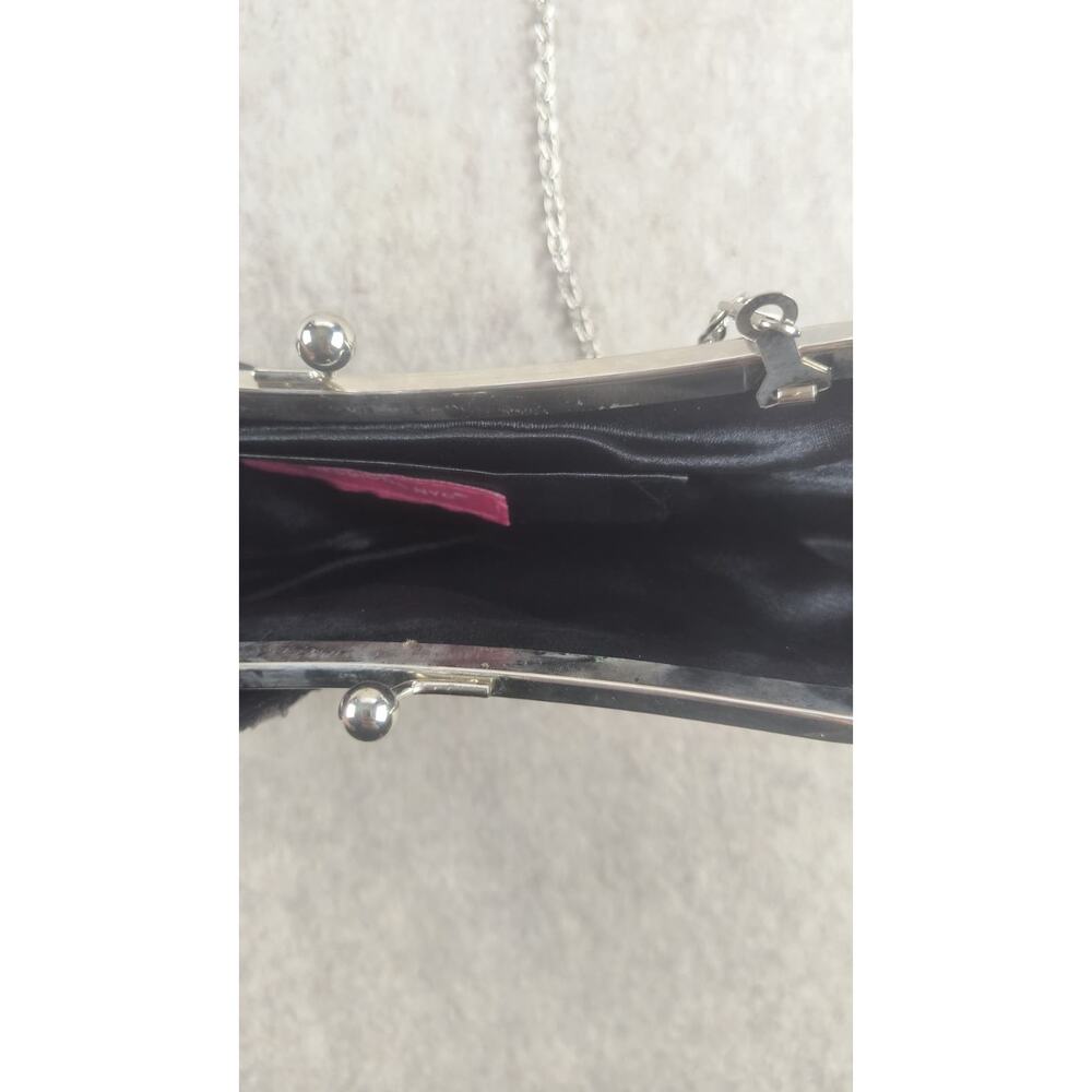 Epresssions NYC sequence clutch with detachable shoulder strap - Picture 6 of 6